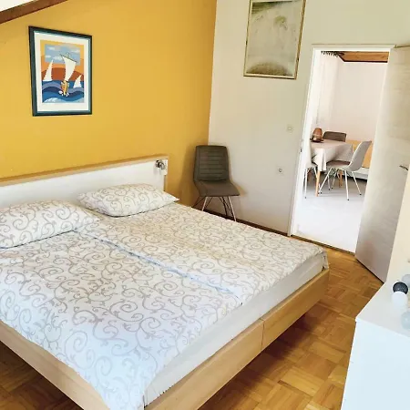 Fora - Hvar Apartment *